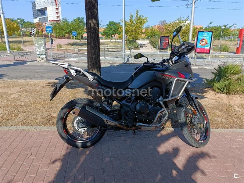 Honda XL 750 Transalp – Vista 1