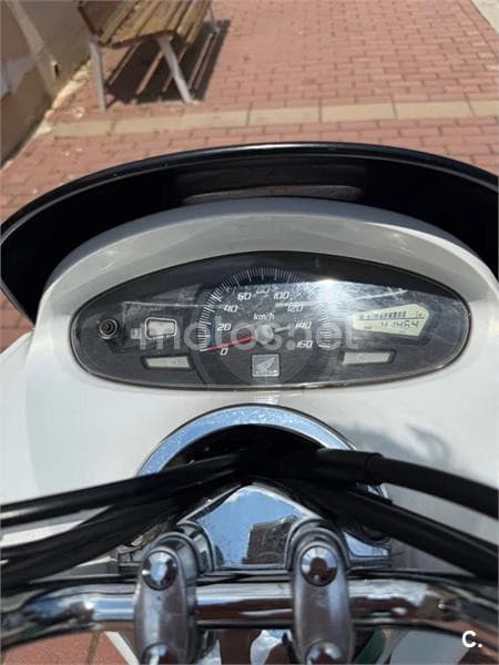 Honda PCX 125 – Vista 6