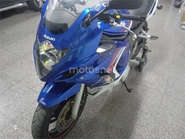 Suzuki GSX 650 F – Vista 10