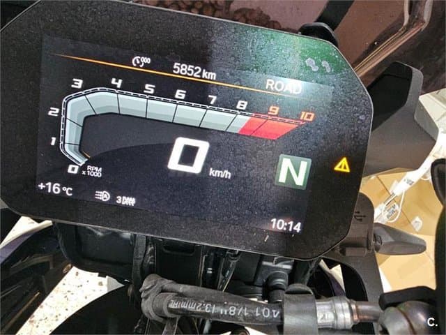 BMW F 750 – Vista 3