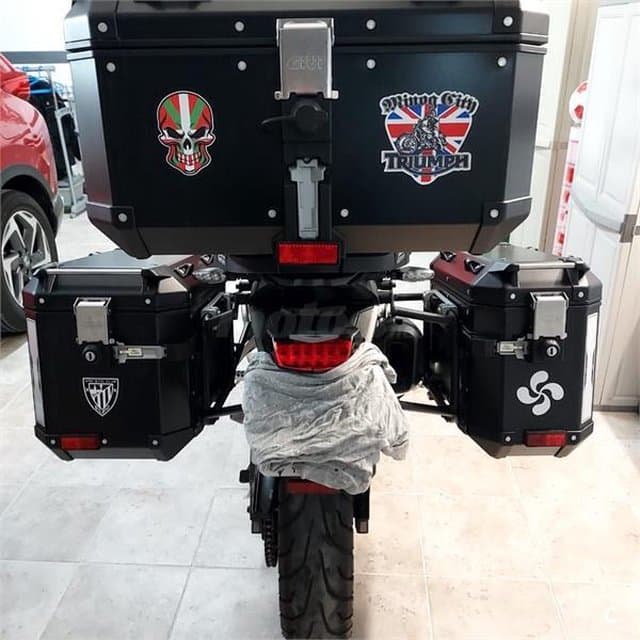 Triumph Tiger 900 – Vista 7