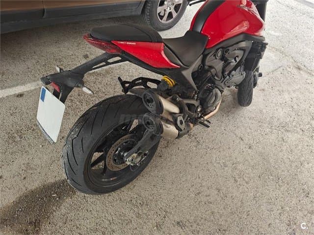 Ducati Monster – Vista 3