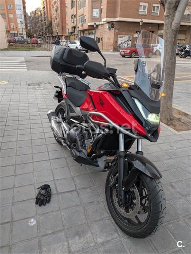 Honda NC 750 X – Vista 7