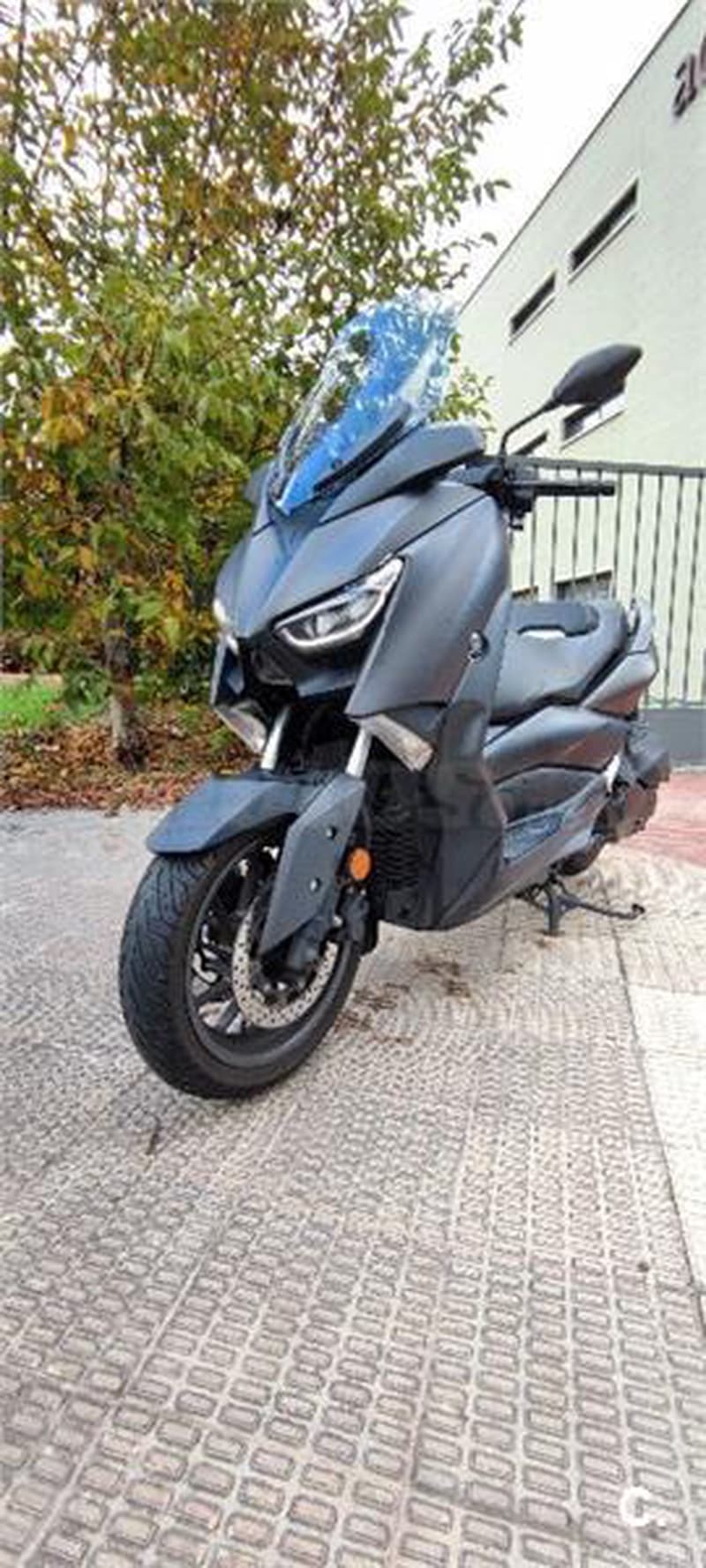 Yamaha XMAX 400 – Vista 1