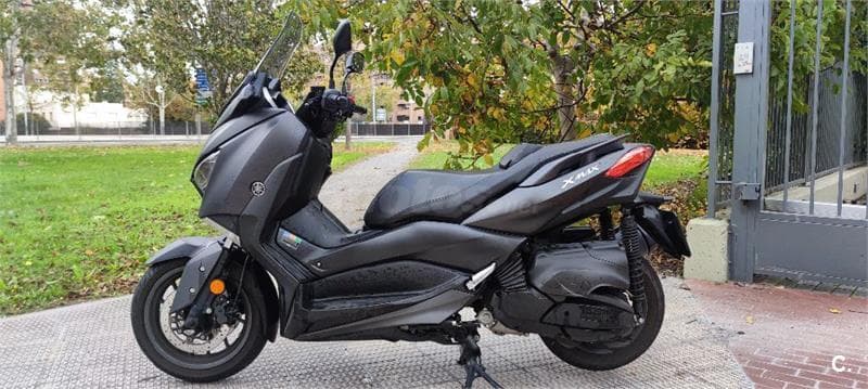 Yamaha XMAX 400 – Vista 2