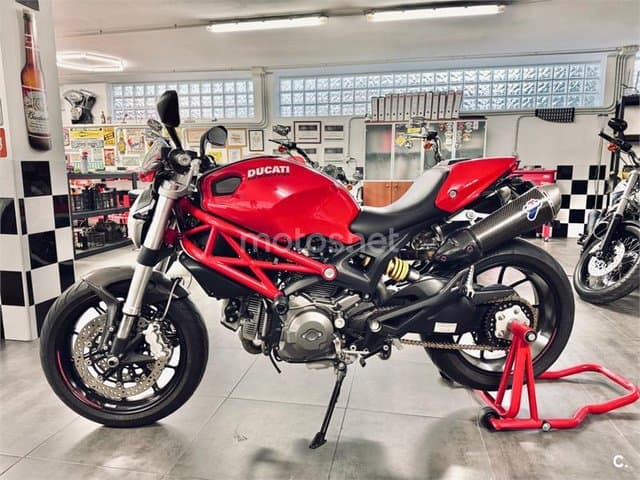 Ducati Monster 796 – Vista 11