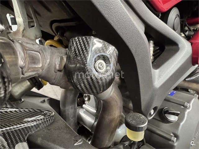 Ducati Monster 796 – Vista 3