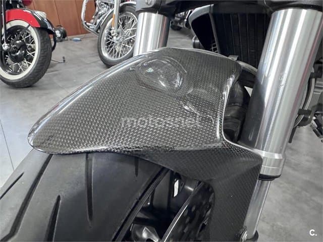 Ducati Monster 796 – Vista 4