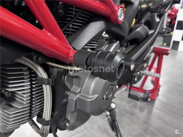 Ducati Monster 796 – Vista 9