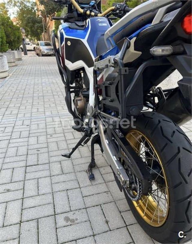 Honda CRF1100L Africa Twin 14.950 € 2020 Madrid - 6