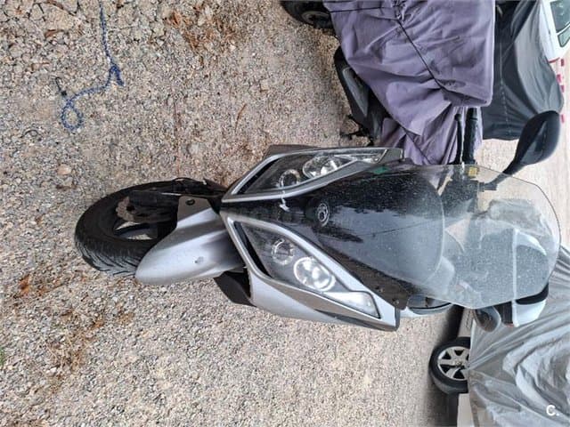 Kymco Super Dink 300I ABS – Vista 1