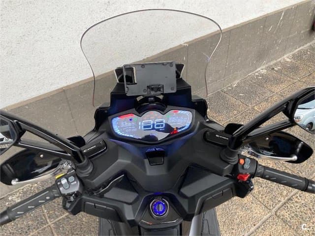 Kymco Xciting VS 400 – Vista 5