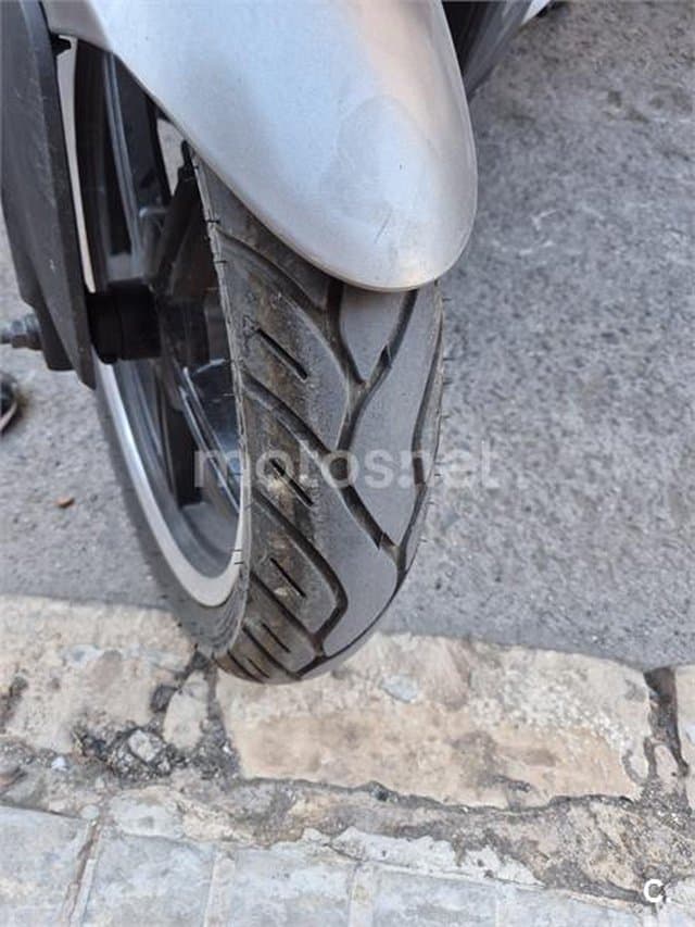 Kymco Agility CITY 125 – Vista 4