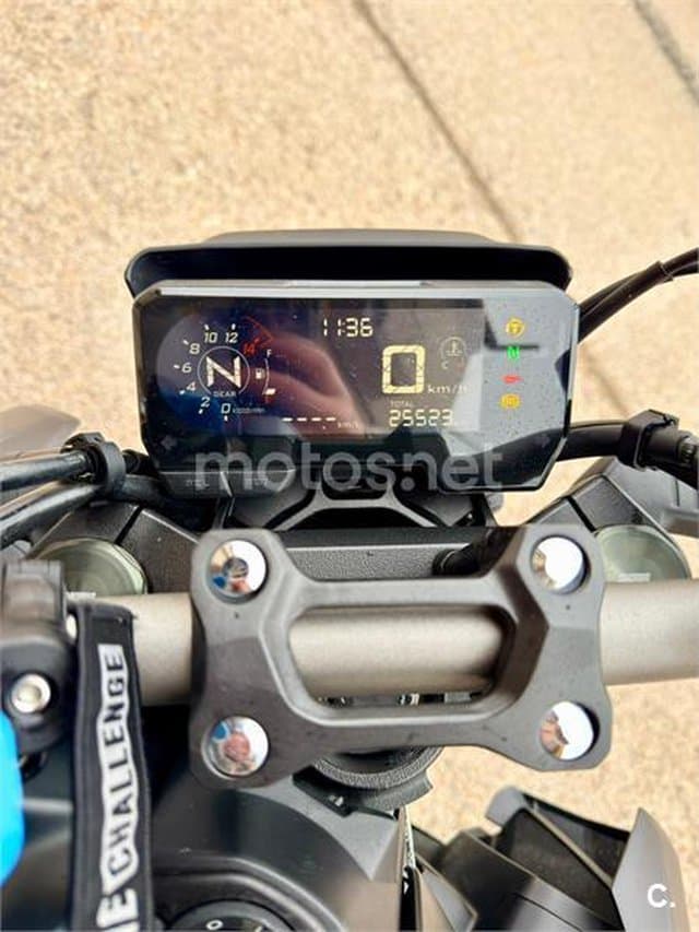 Honda CB 650 R – Vista 4