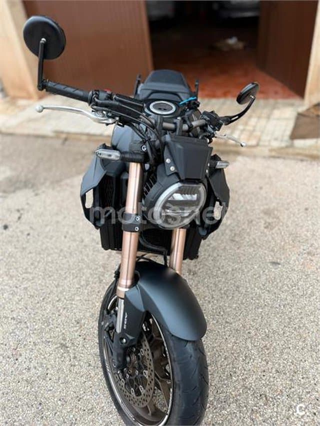 Honda CB 650 R – Vista 6