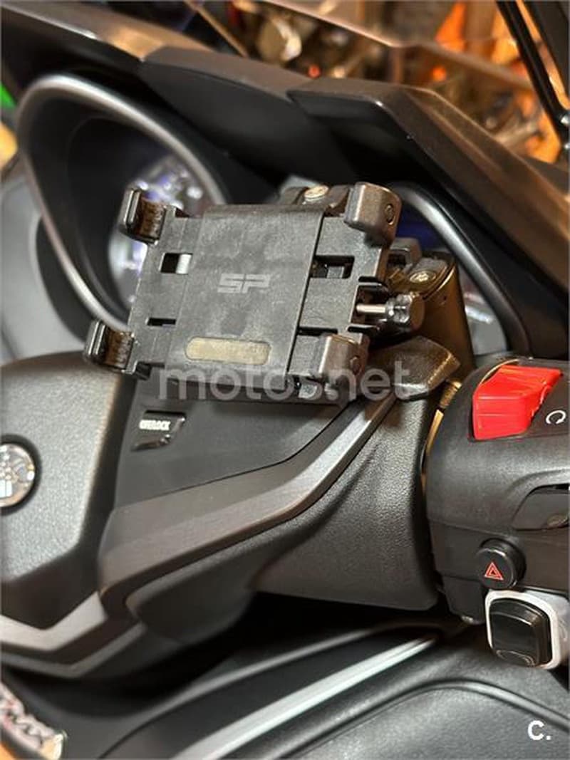 Yamaha TMAX 560 ABS – Vista 6