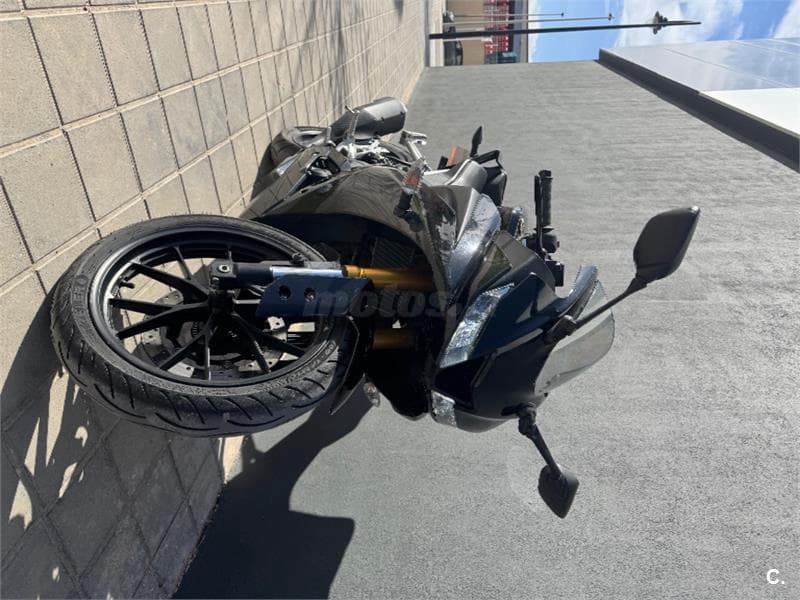 Yamaha YZF R 125 3800 € 2019 Valencia - 1
