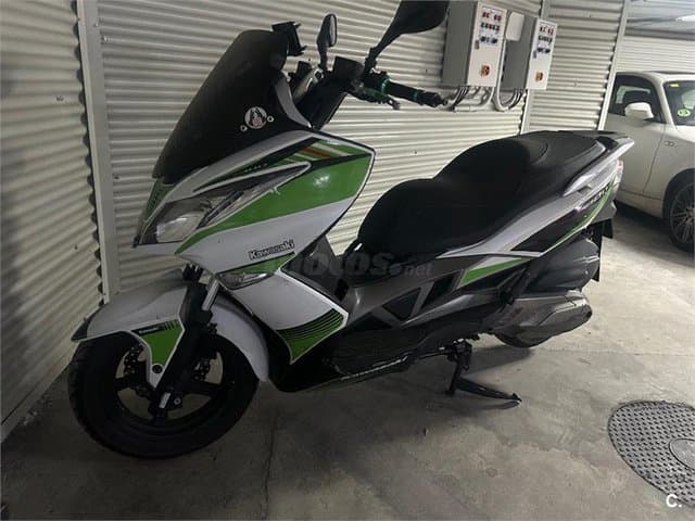Kawasaki J 300 1700 € 2017 Madrid - 2