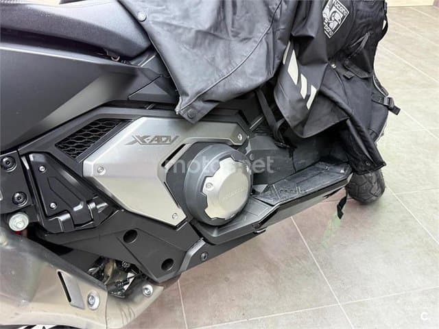 Honda X-ADV – Vista 7