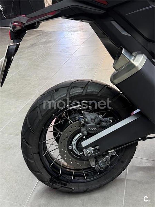 Honda X-ADV – Vista 10