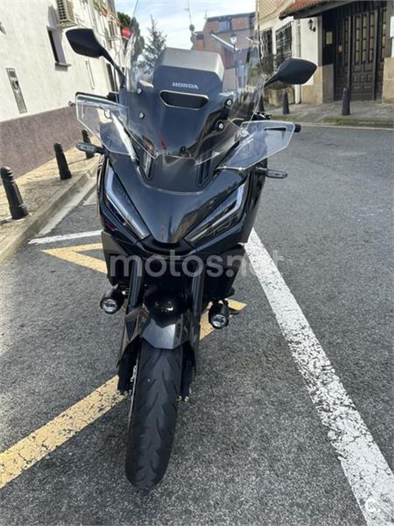 Honda NT1100 – Vista 15