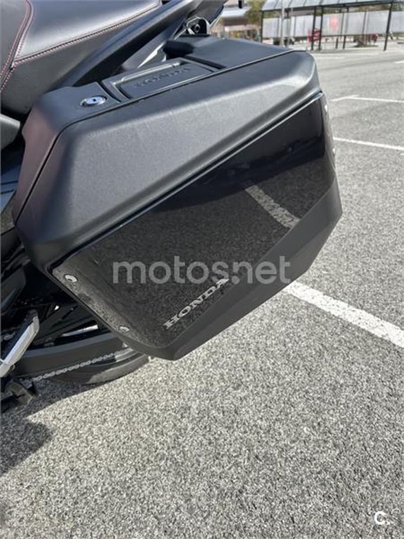 Honda NT1100 – Vista 6