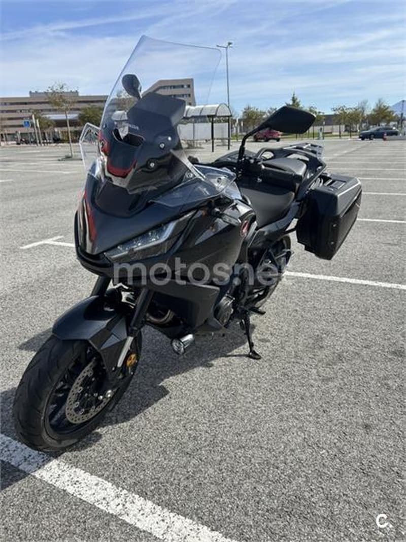 Honda NT1100 – Vista 9