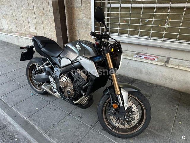Honda CB 650 R – Vista 5