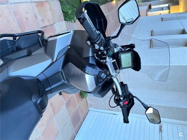 Honda X-ADV – Vista 8