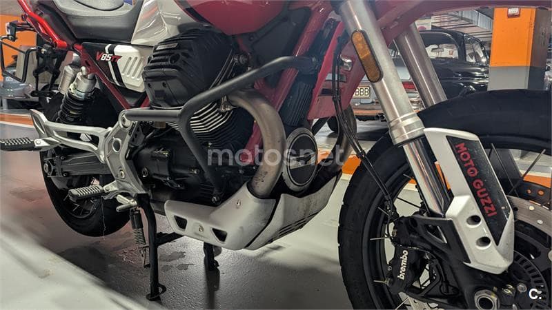 Moto Guzzi V 85 TT 9250 € 2022 Bizkaia - 7