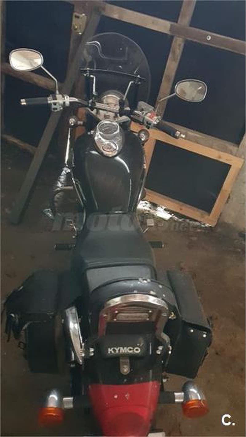 Kymco Venox 250 1400 € 2003 A Coruña - 4