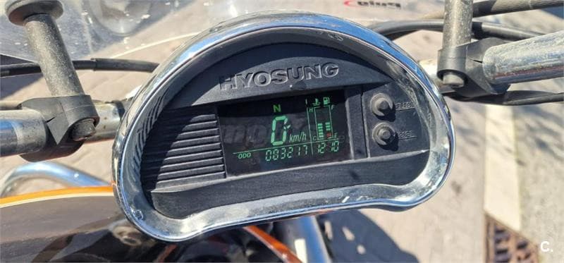 Hyosung GV 650i AQUILA Hyperblack 1700 € 2009 Tarragona - 6