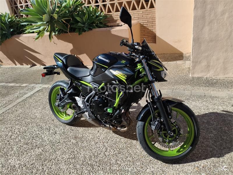 Kawasaki Z 650 6300 € 2021 Cádiz - 5