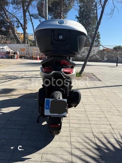 Piaggio Beverly 3950 € 2022 Barcelona - 9