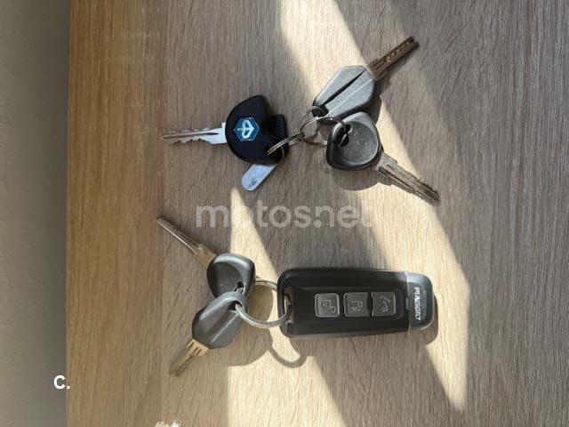 Piaggio Beverly 3950 € 2022 Barcelona - 10