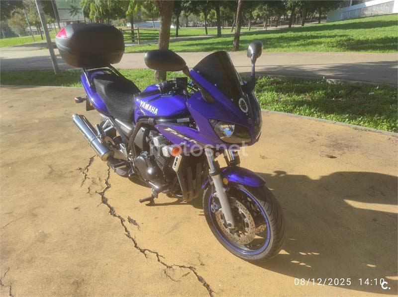 Yamaha FZS 600 Fazer 2200 € 2002 Sevilla - 1