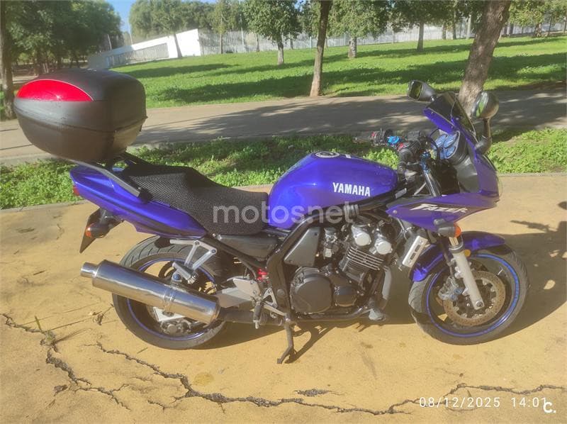 Yamaha FZS 600 Fazer 2200 € 2002 Sevilla - 2