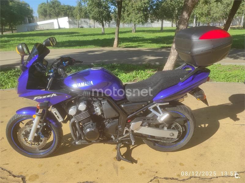 Yamaha FZS 600 Fazer 2200 € 2002 Sevilla - 6