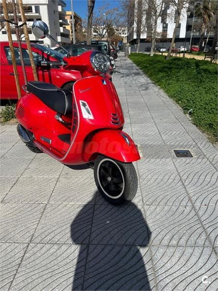 Vespa GTS 300 4900 € 2024 Málaga - 1