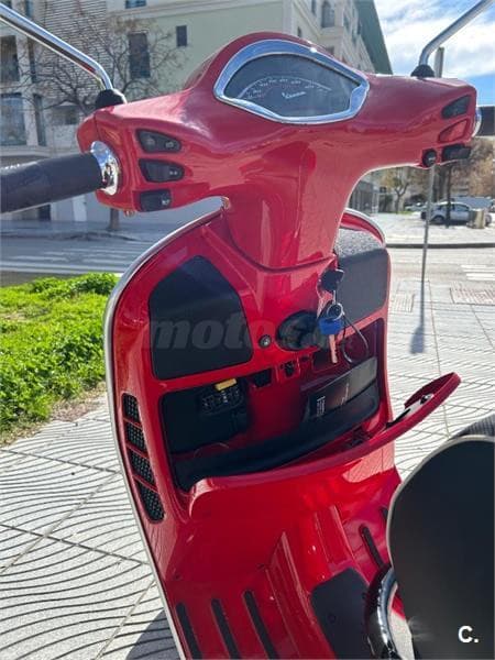 Vespa GTS 300 4900 € 2024 Málaga - 2