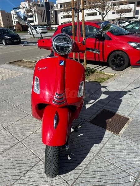Vespa GTS 300 4900 € 2024 Málaga - 7