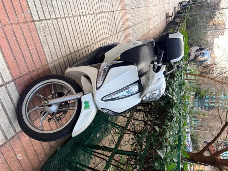 Piaggio Liberty 125 2000 € 2018 Madrid - 2