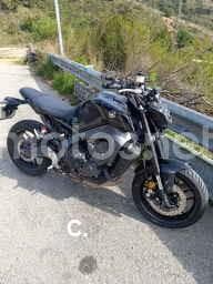 Yamaha MT 09 8400 € 2023 Barcelona - 1