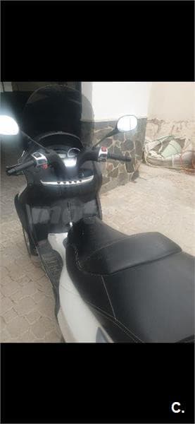 Piaggio MP3 4200 € 2017 Jaén - 3