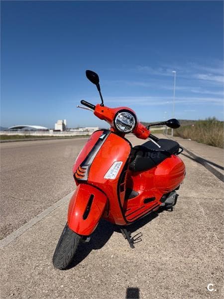 Vespa GTS 125 4800 € 2023 Badajoz - 1