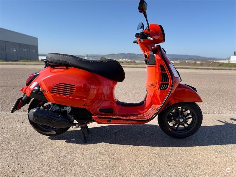 Vespa GTS 125 4800 € 2023 Badajoz - 2