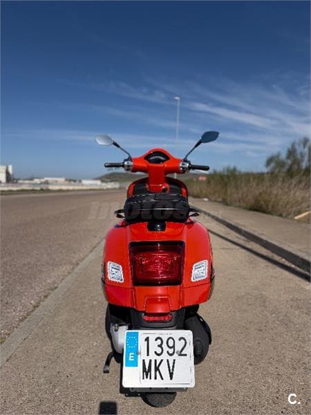 Vespa GTS 125 4800 € 2023 Badajoz - 4