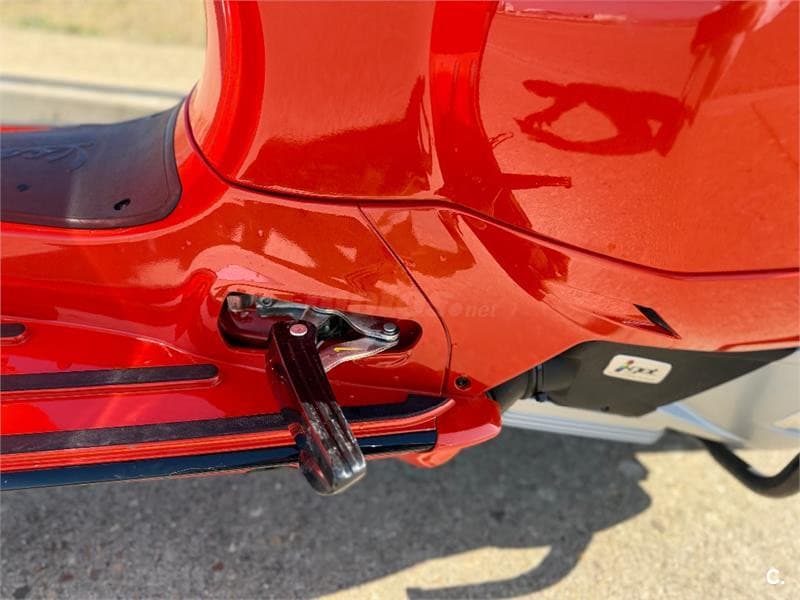 Vespa GTS 125 4800 € 2023 Badajoz - 6