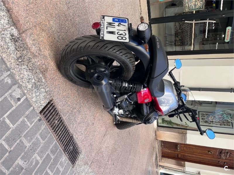 Moto Guzzi V7 6500 € 2023 Castellón - 5