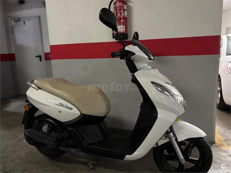 Peugeot KISBEE 50 1400 € 2021 Cádiz - 1